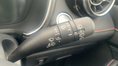 MG Hs 1.5 T-GDI Excite 5dr DCT Petrol Hatchback